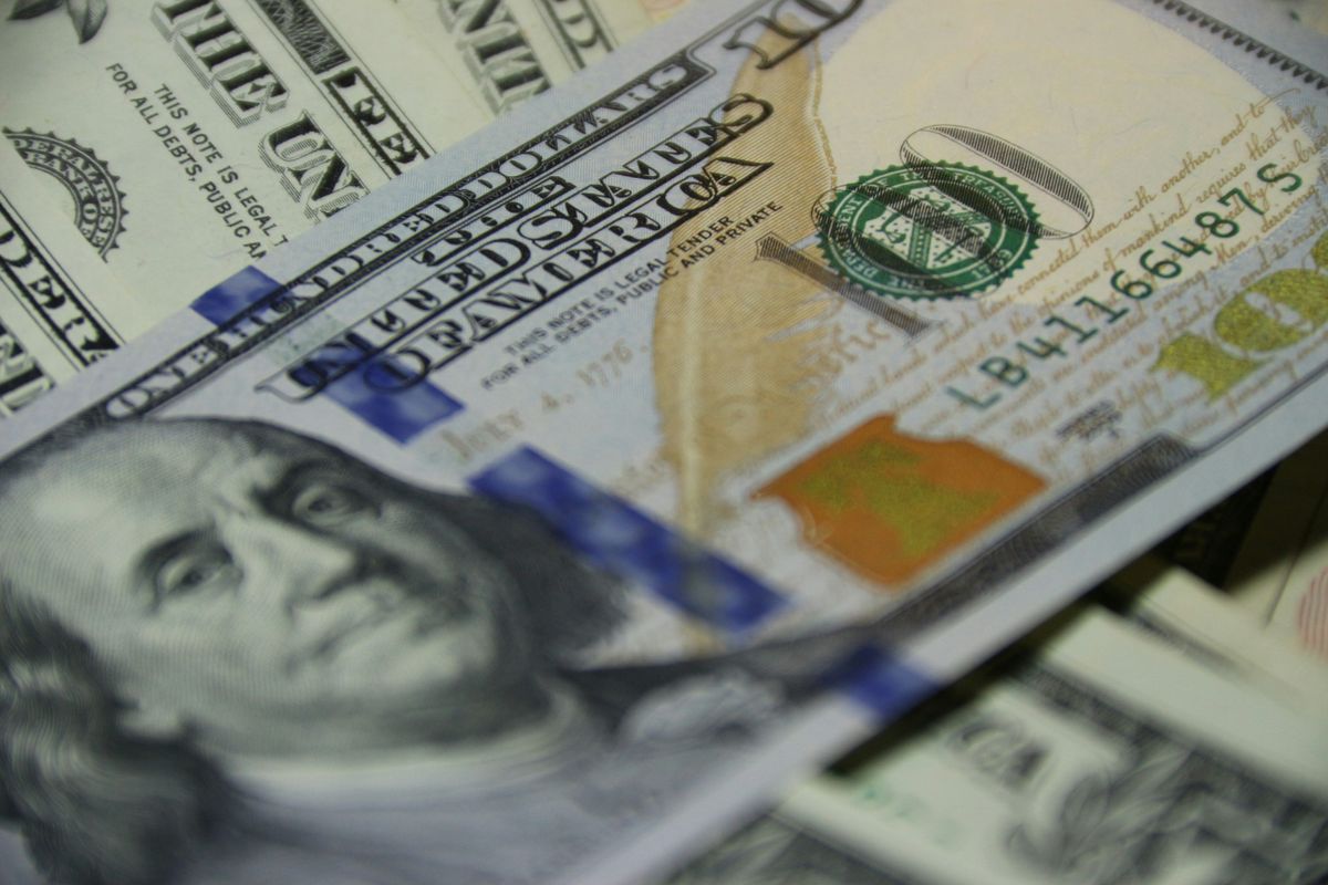 State Bank of Pakistan buys $1.2 billion from inter-bank market to boost forex reserves