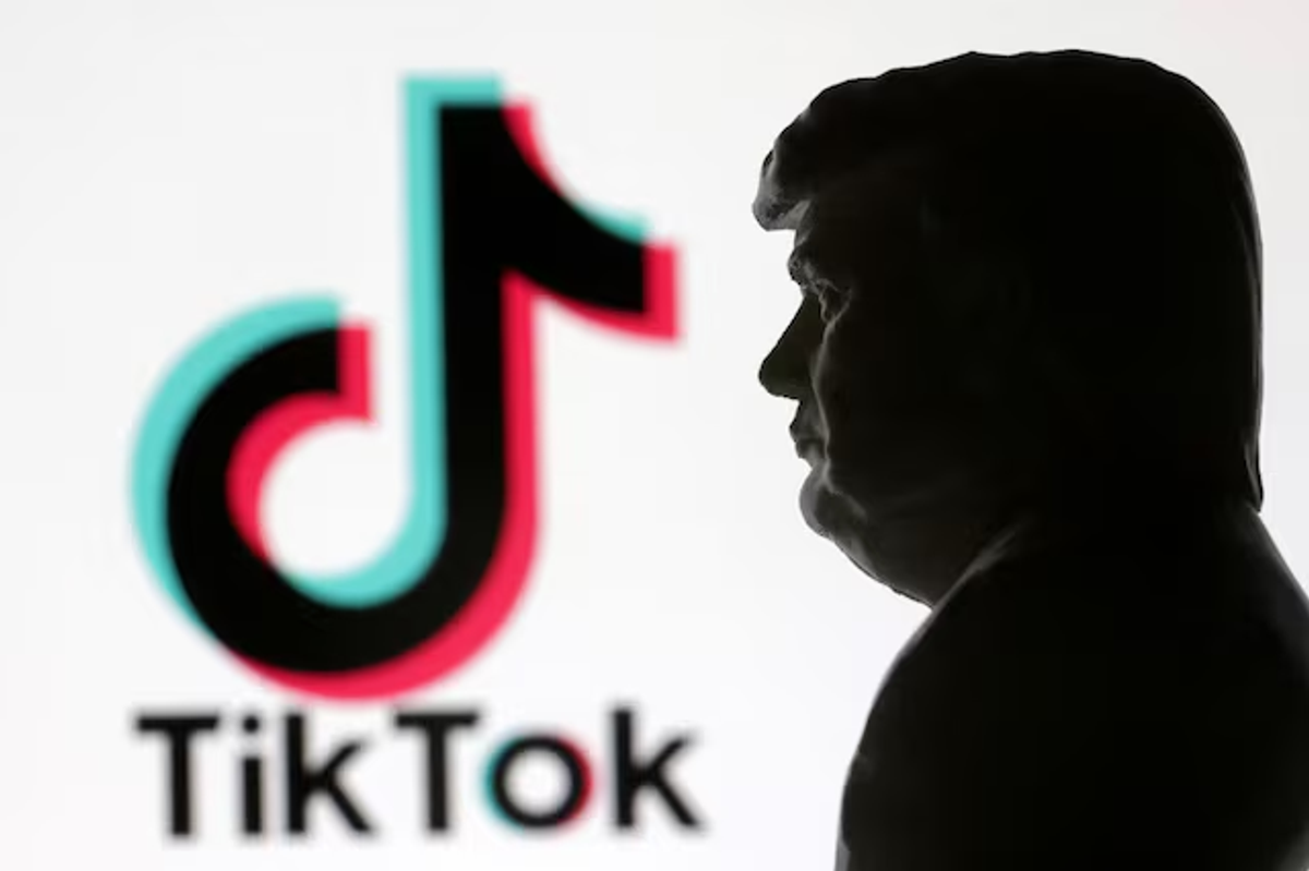 Trump signals 90-day TikTok ban delay as app braces for shutdown