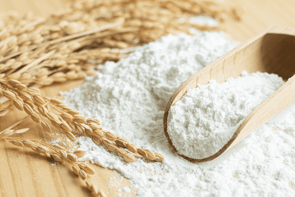 Imported wheat shipment reaches Pakistan as flour prices may ease
