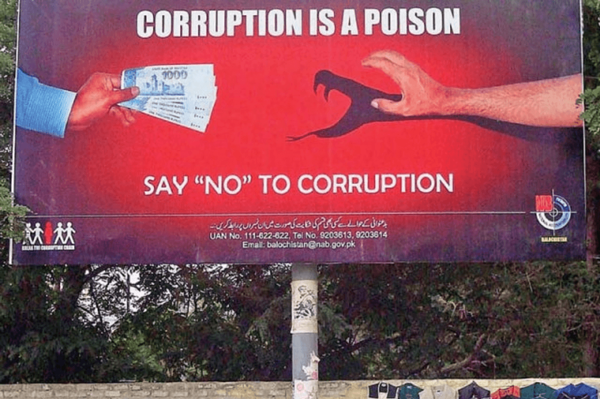 Pakistanis deeply dissatisfied with govt’s anti-corruption efforts, TI survey shows