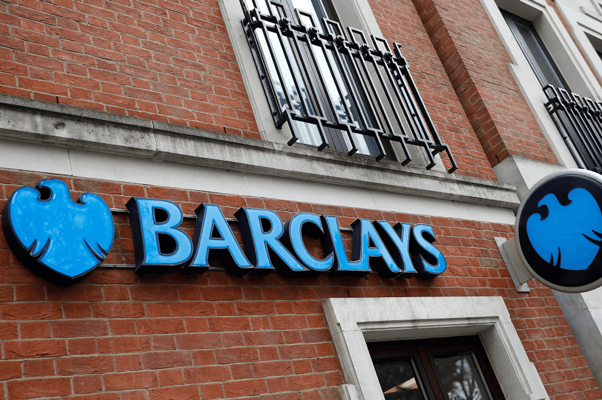 Barclays upgrades Pakistan dollar bonds on stronger economic outlook