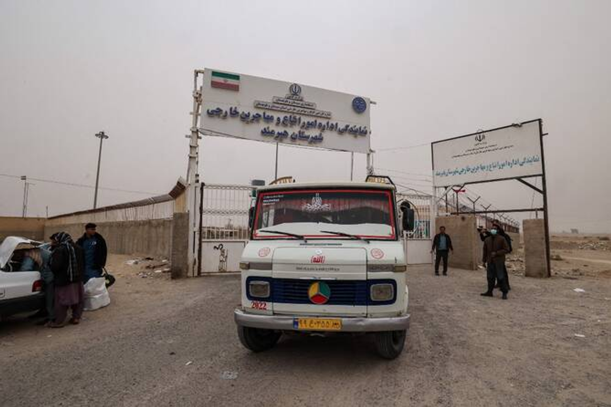 Three Afghan migrants die of cold while trying to cross into Iran