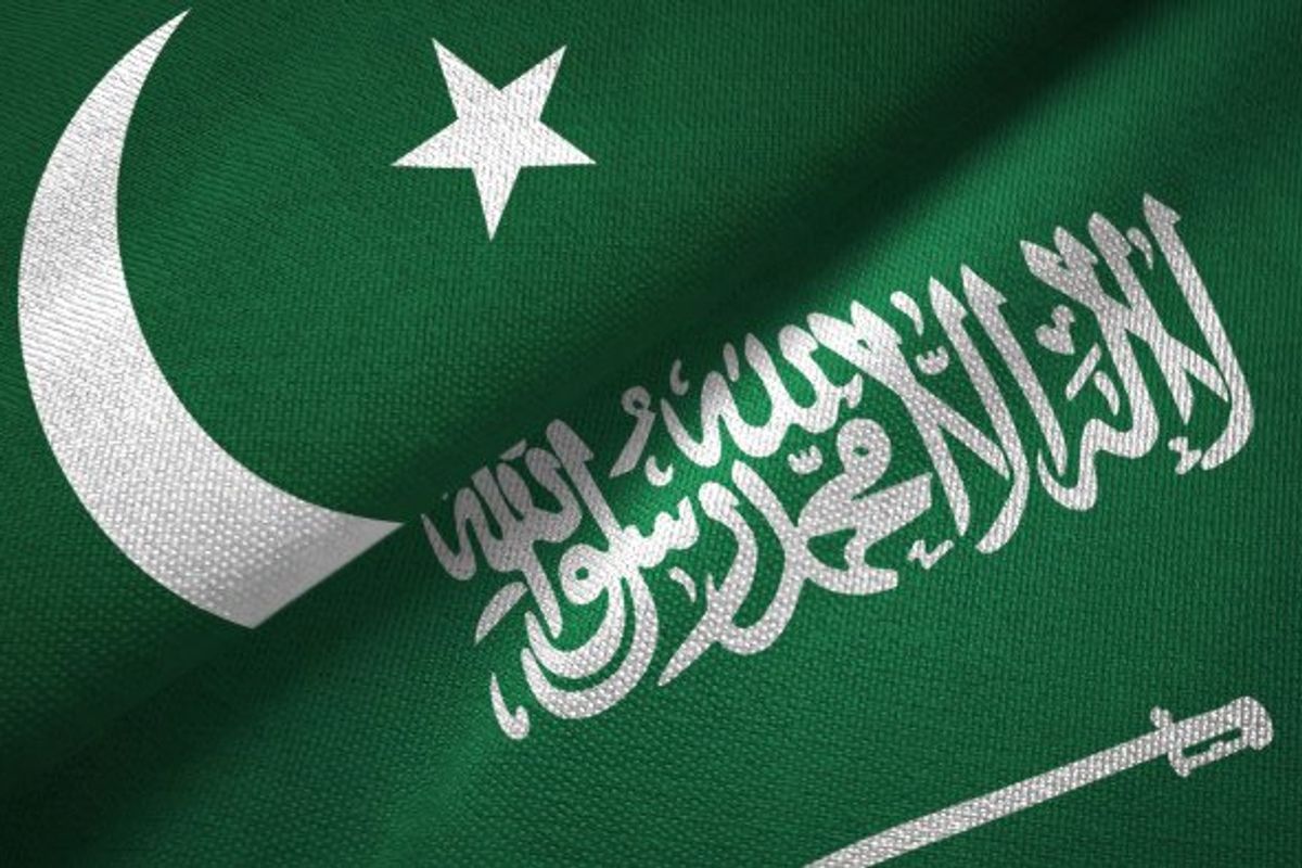 Pakistan PM calls for unity among Muslim Ummah in call with Saudi crown prince