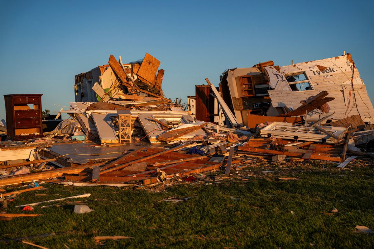 Severe storms, tornadoes kill more than 25 in south-central US