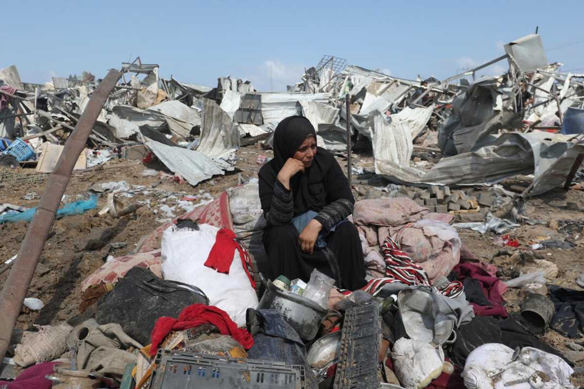 Israel vows to destroy Gaza City if Hamas doesn't disarm, free hostages