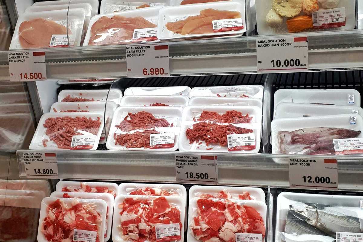 Pakistan seeks investigation into extra cargo charges on meat exports