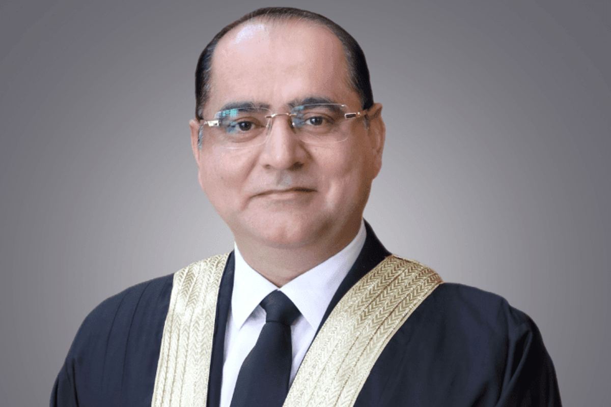Judge in Pakistan recuses himself from panel probing fellow judge’s fake degree case