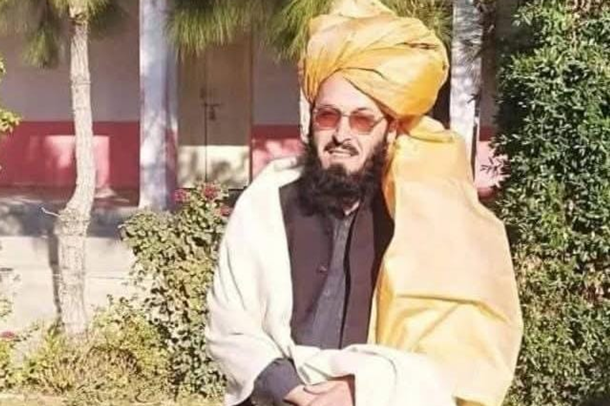 Pakistan religio-political leader dies after bomb attack in northwest