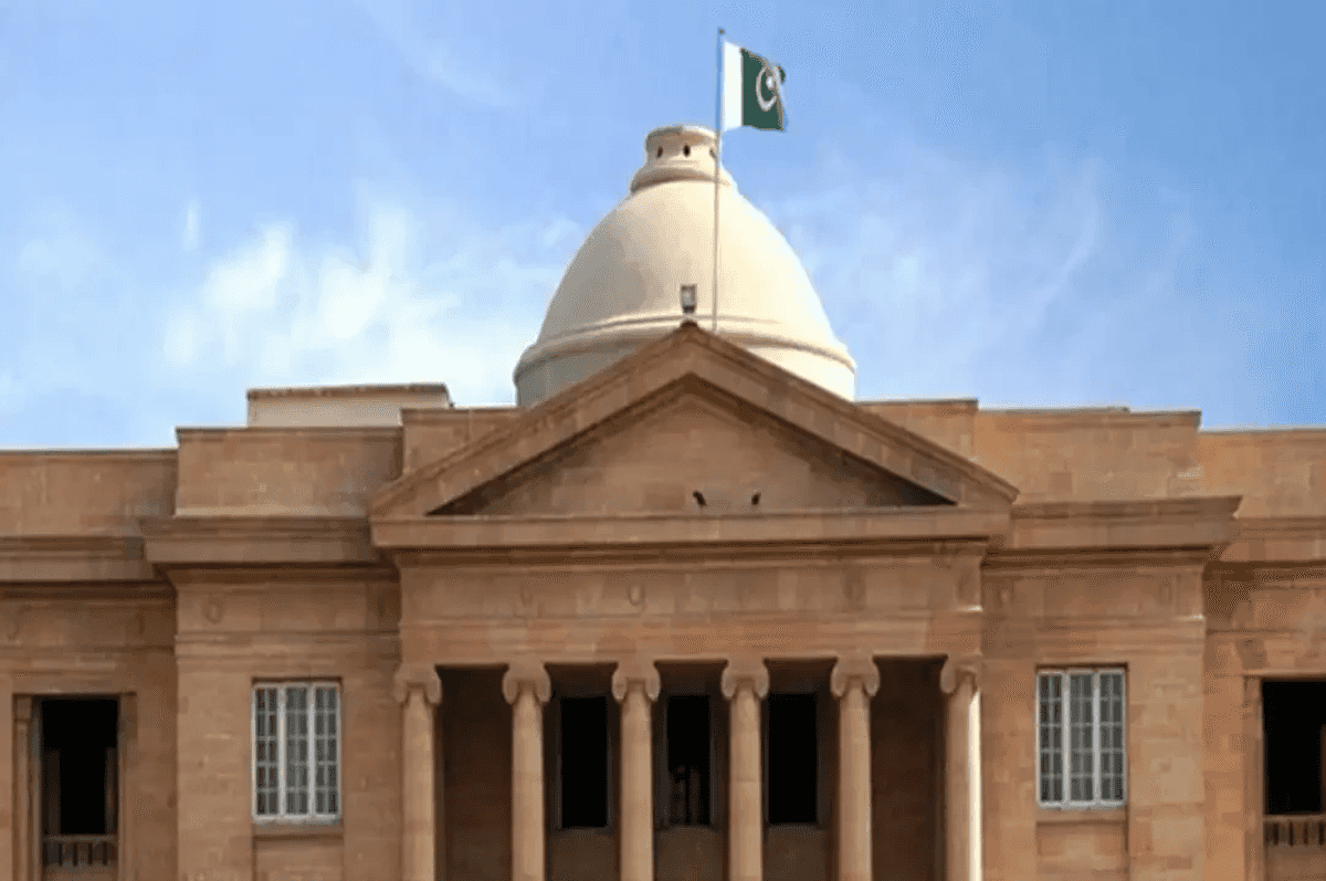 SHC orders independent probe into HIV outbreak among children at Karachi hospital