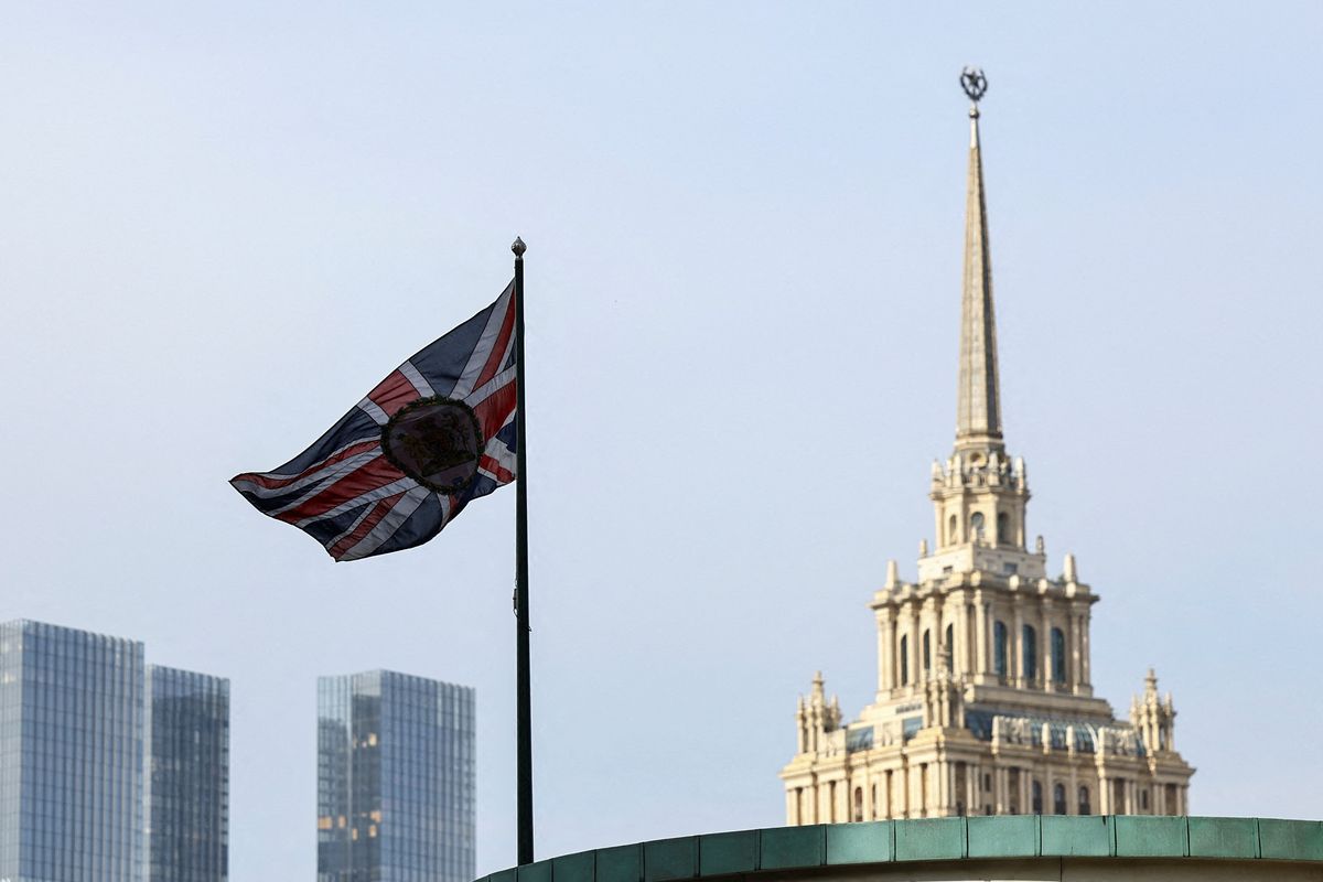 Russia kicks out British diplomat for spying