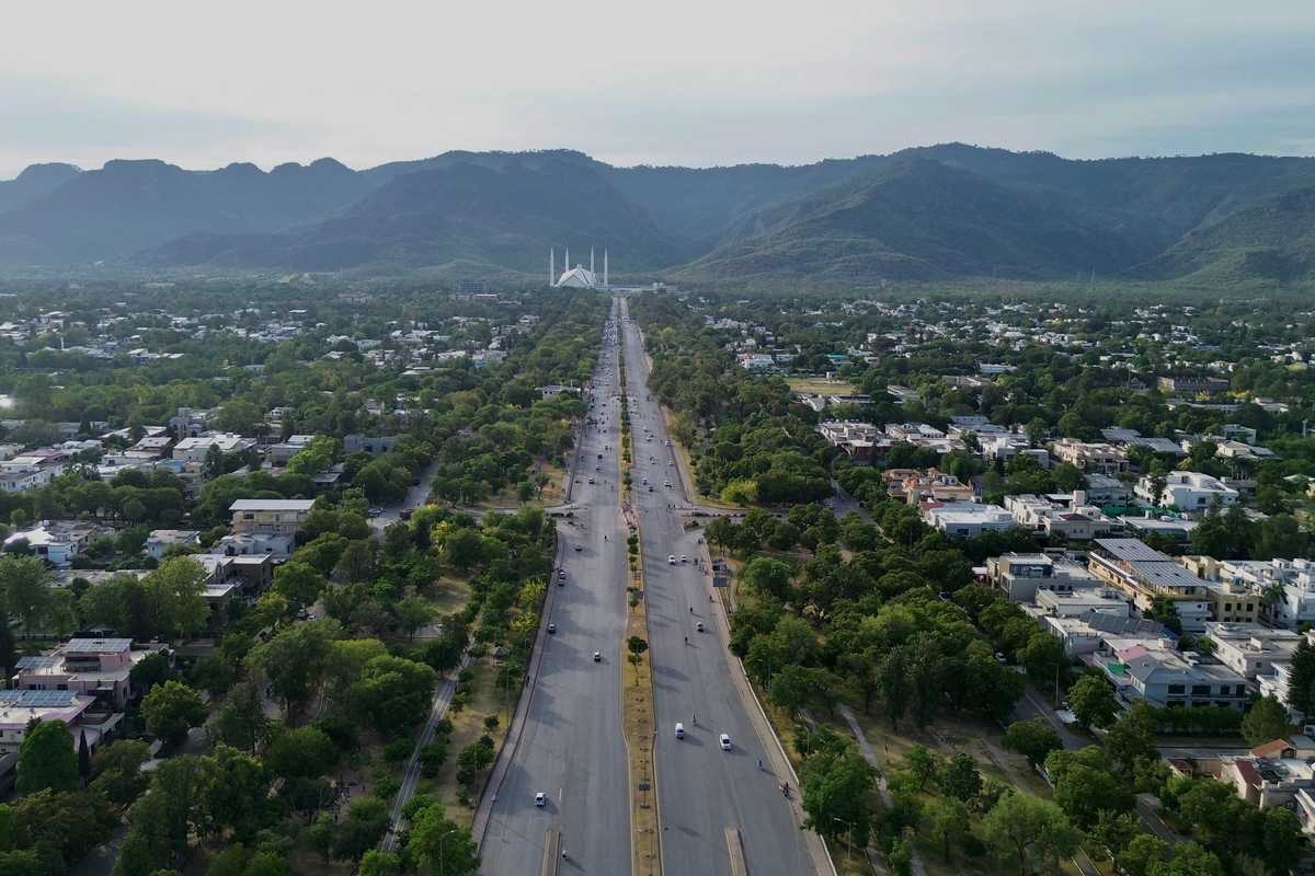 Pakistan probes PKR 1.4B Islamabad flyover tender after irregularities flagged