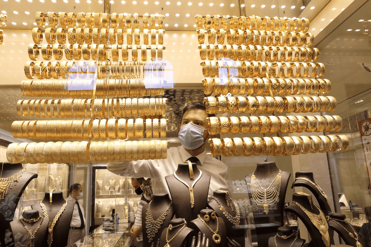 Gold’s unstoppable surge: what’s fueling the record-breaking rally?
