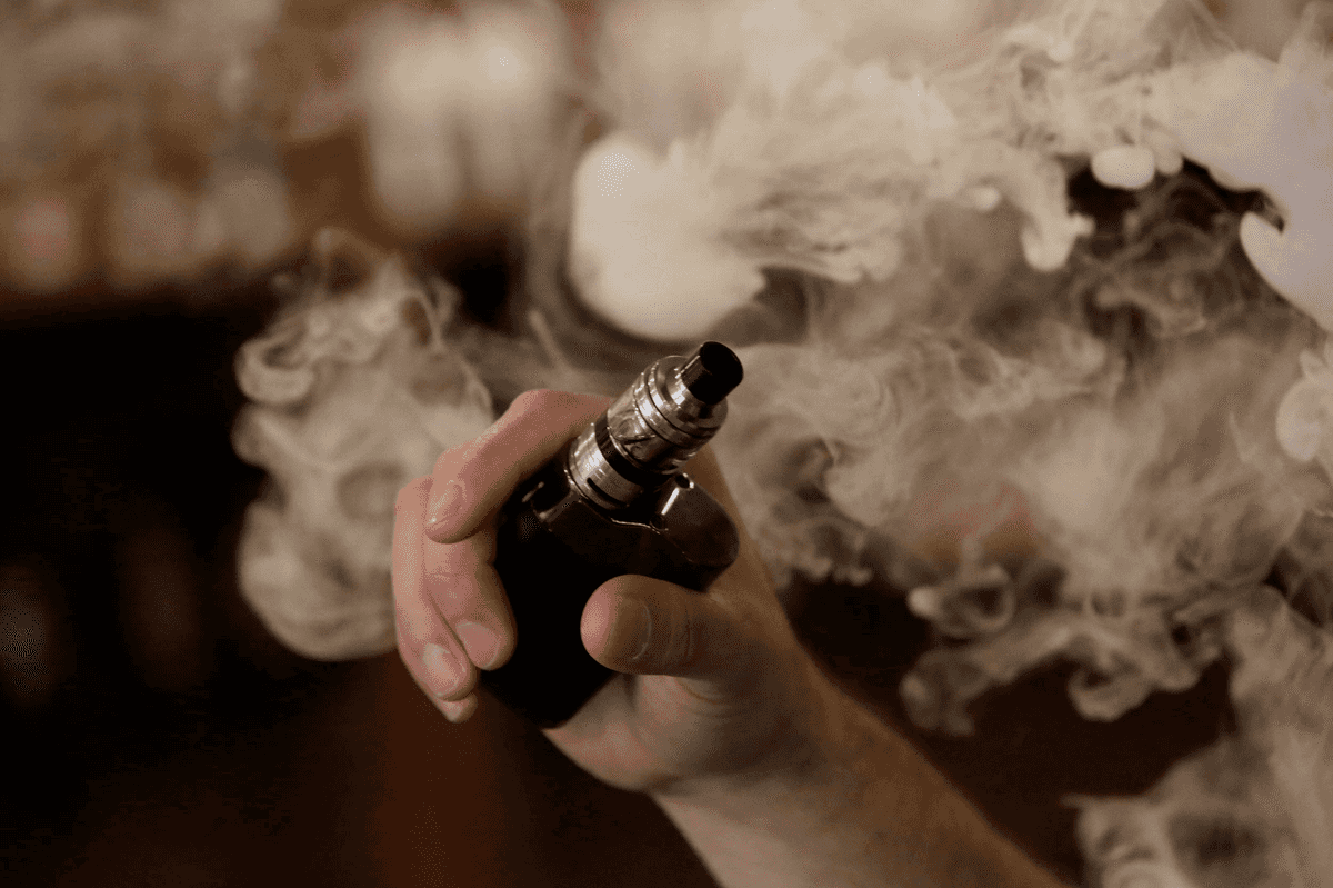 Pakistan court declines to unseal vape shops as petitioners invoke right to trade
