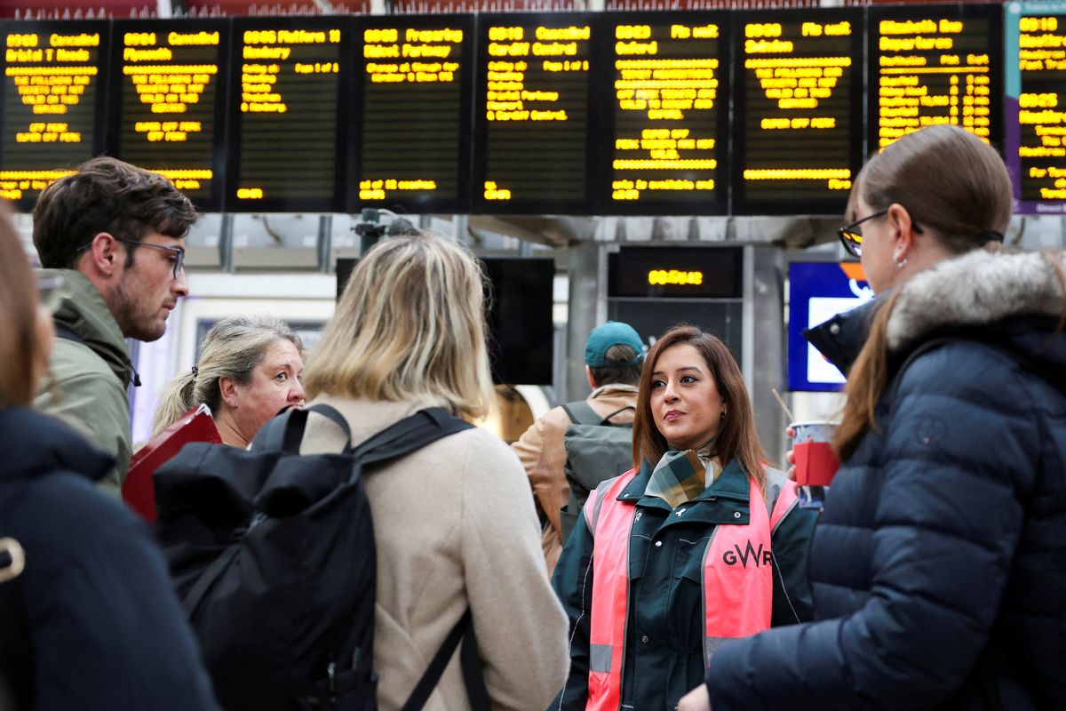 UK Labour government to nationalize three more train operators from May