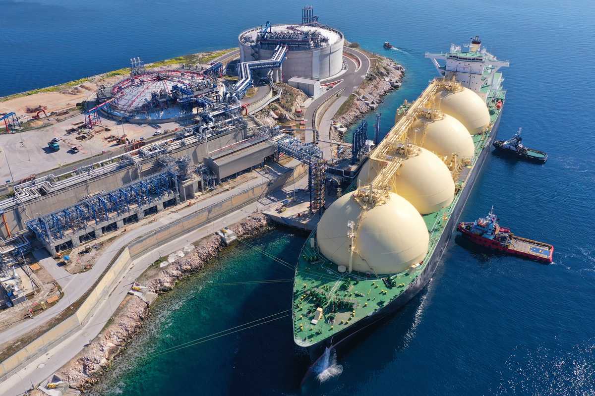 Cost, demand and geopolitics: Why Pakistan rejected its own emergency LNG bids