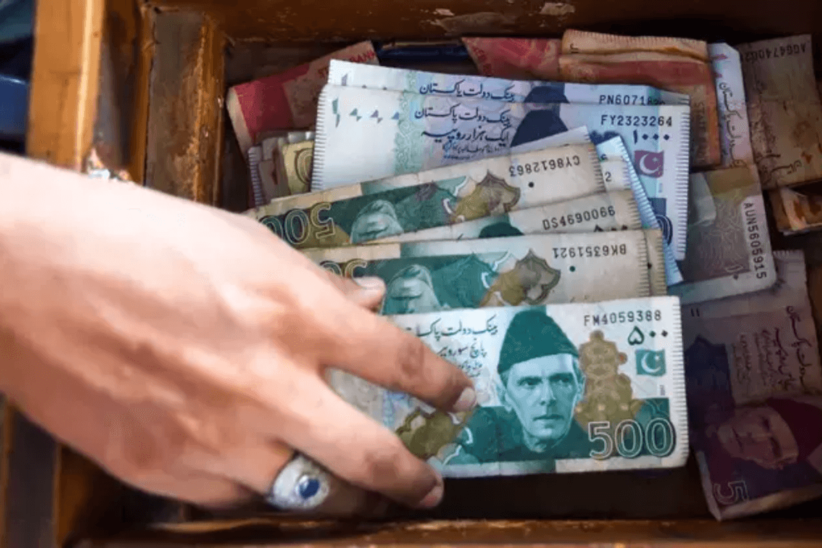 Pakistan likely to hike sales tax on cash transactions