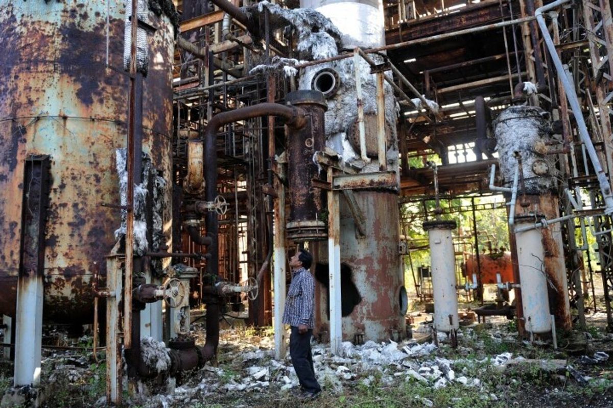 India clears toxic waste 40 years after Bhopal gas disaster