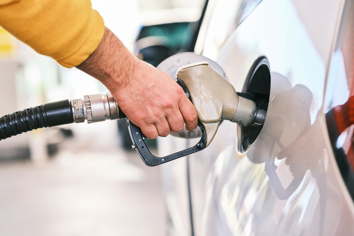 Fuel prices in Pakistan to increase from December 1
