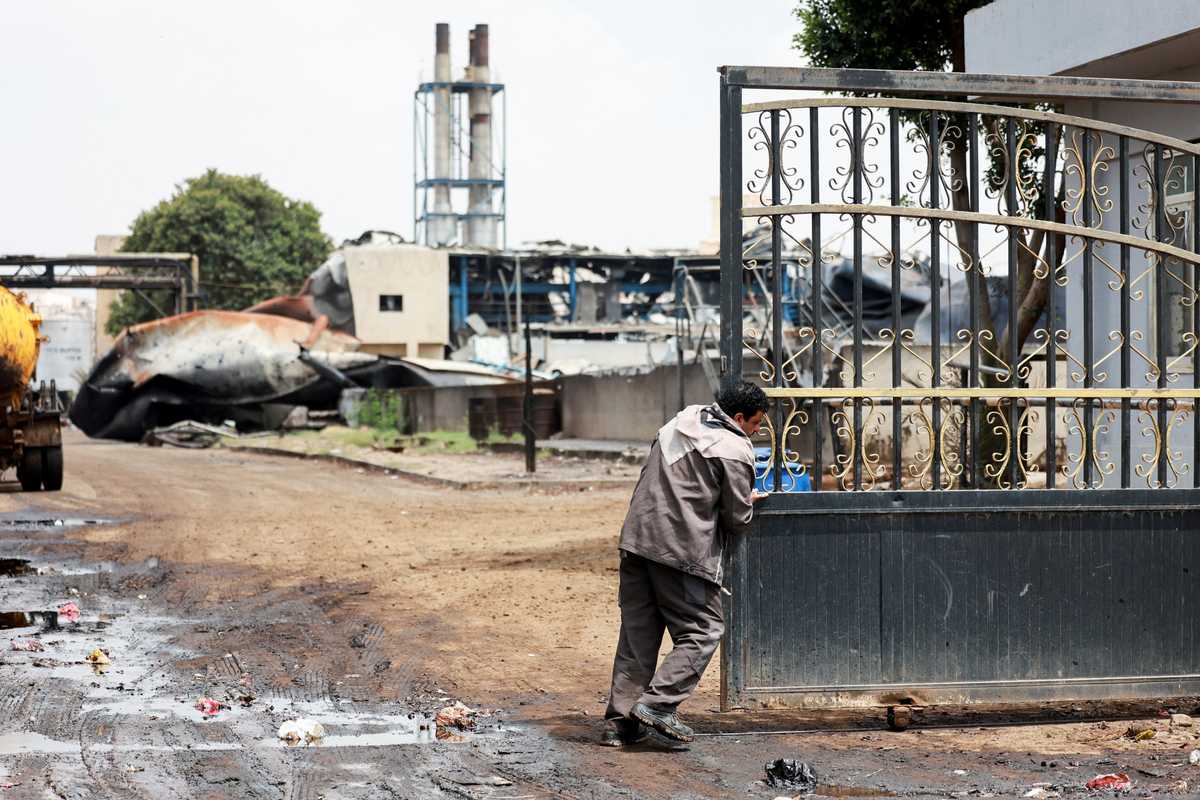 Israel strikes Yemeni capital Sanaa