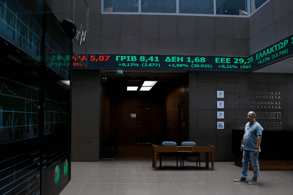 Pakistan's stock market outlook remains positive