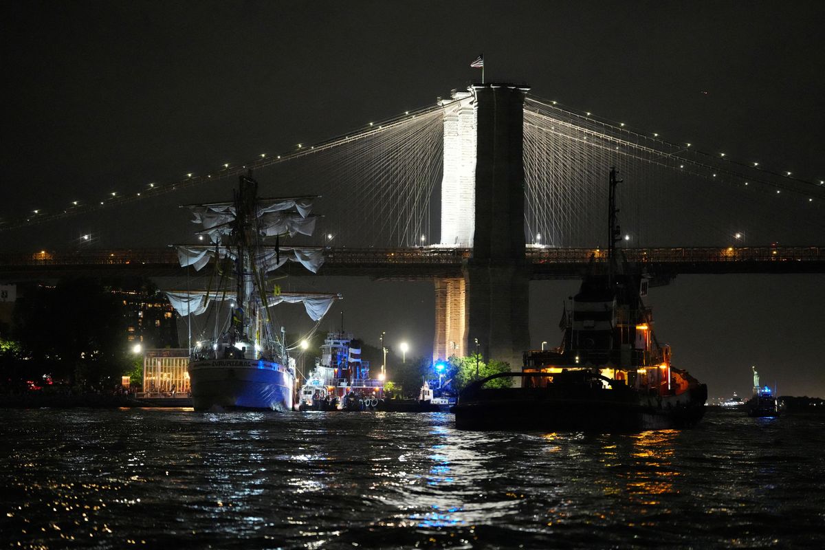 Brooklyn Bridge ship crash kills two people: NYC mayor