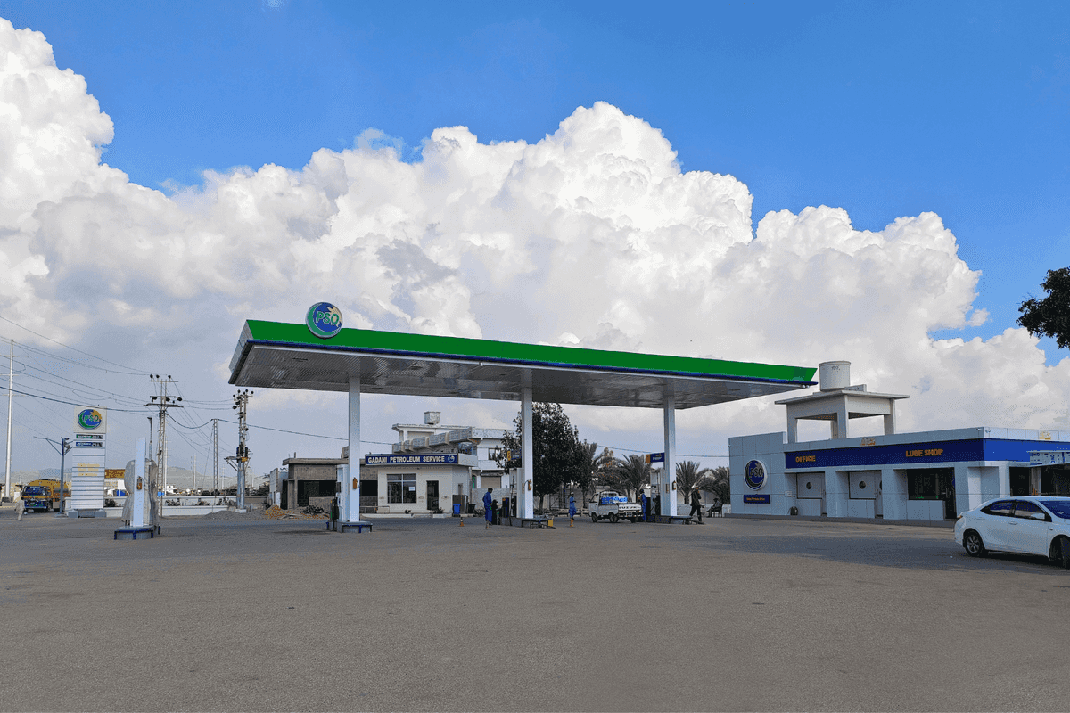 Higher fuel prices slow Pakistan’s oil sales growth