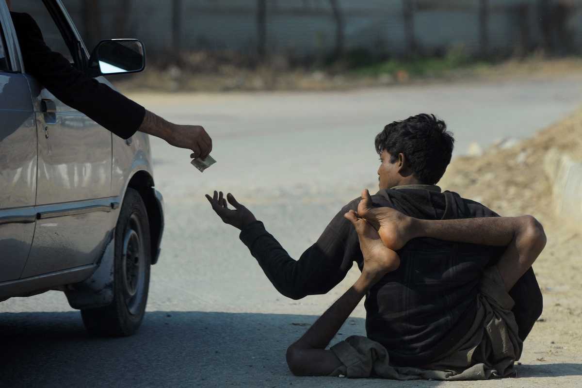 Pakistan to impose stricter passport rules to curb beggary and illegal immigration