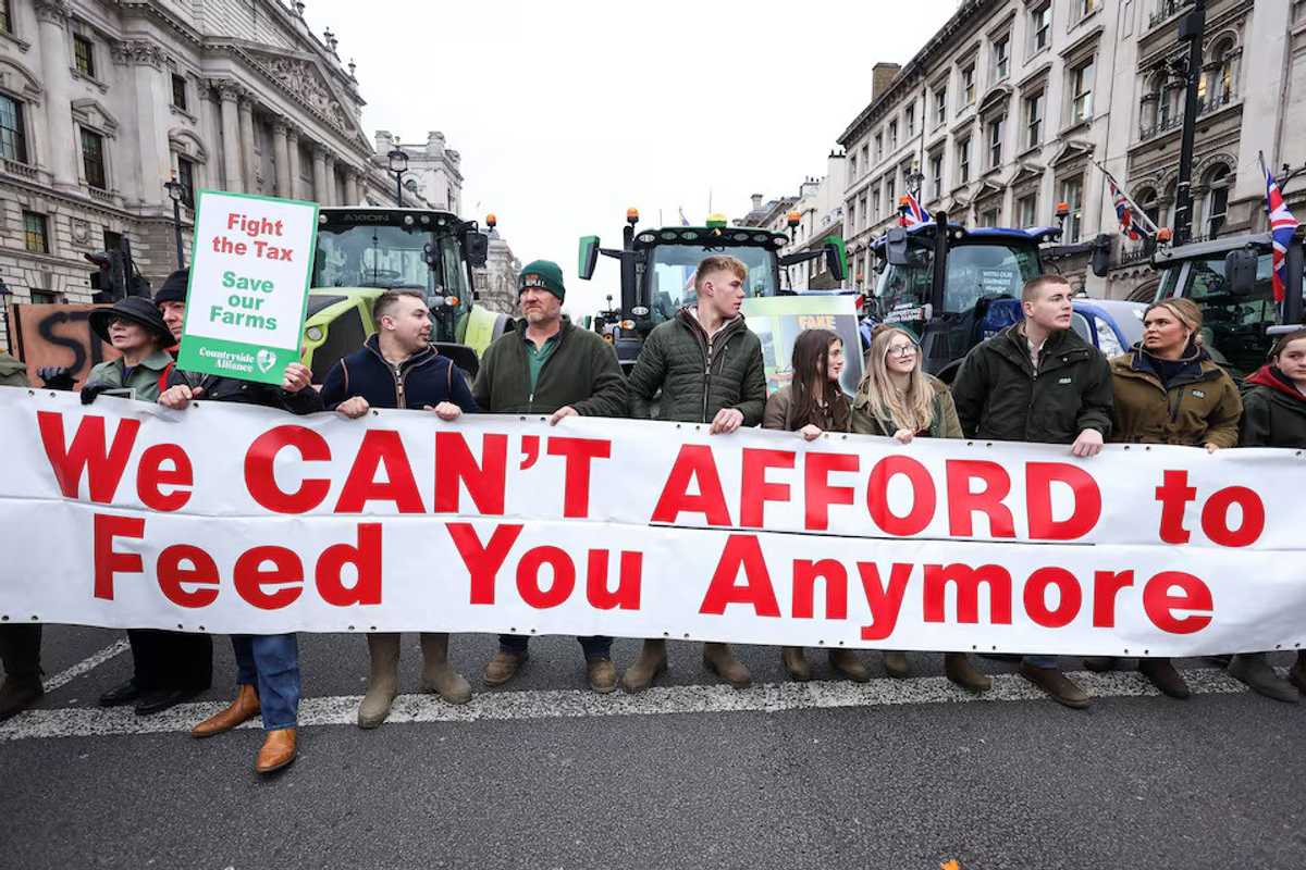 Tractors block central London streets as farmers protest at tax change