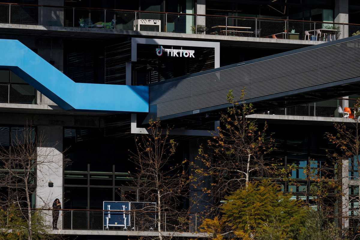 US TikTok users scramble, despair as Bytedance waves the white flag