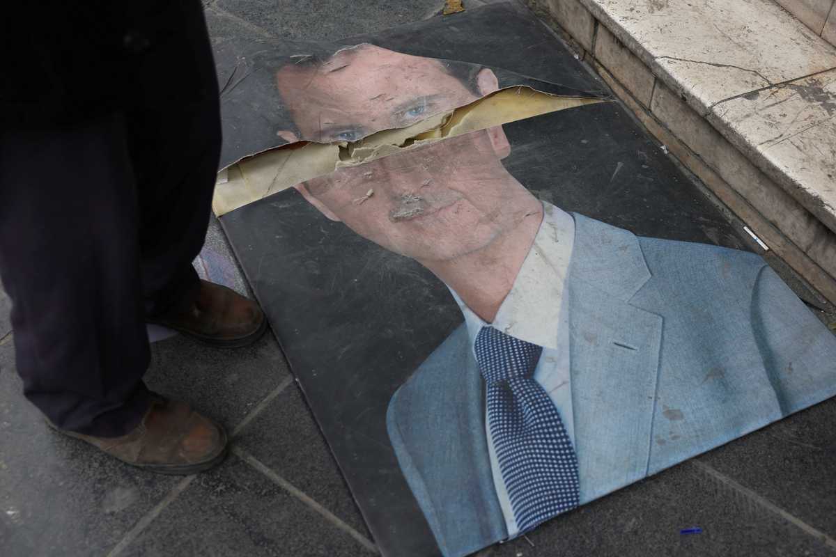 Assad denies 'planned' exit from Syria, calls new leaders 'terrorists'