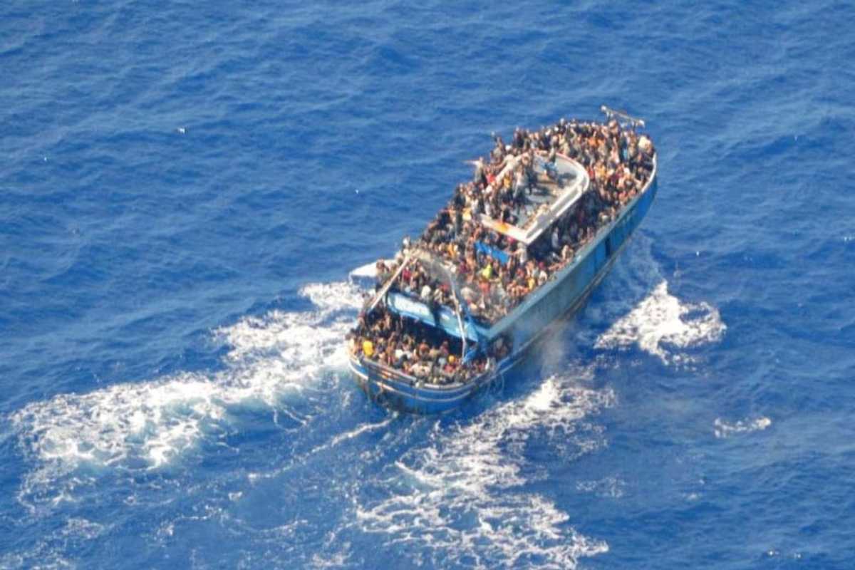 Pakistani officials linked to Greece boat tragedy face no charges