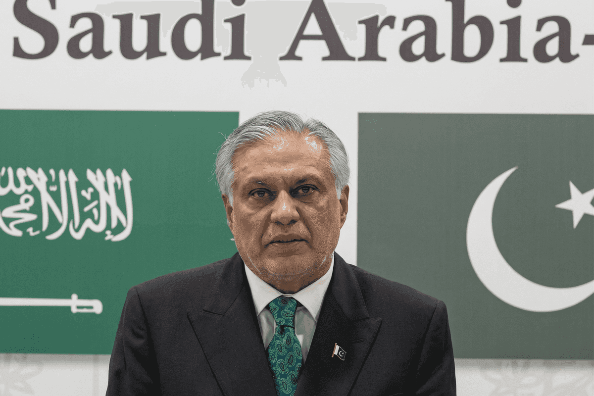 Pakistan offers to host US-Iran talks after quadrilateral meeting