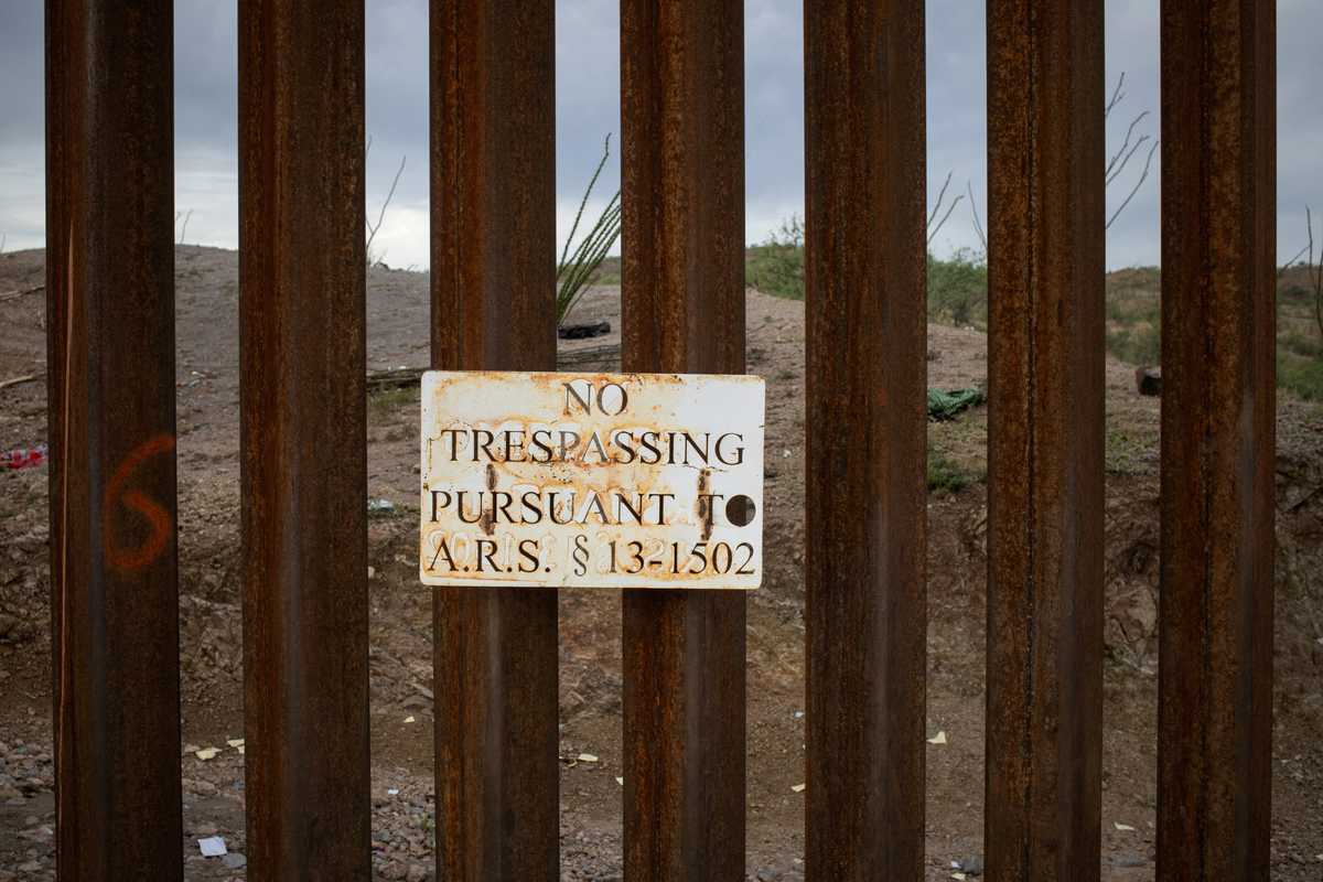 Trump aims to deport all immigrants in the US illegally