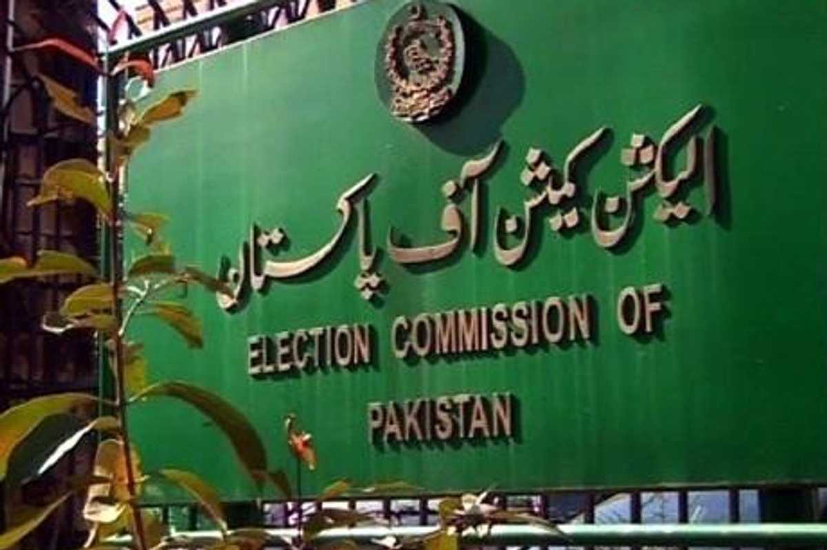 Pakistan’s top election body orders political parties to file financial statements by Aug. 29