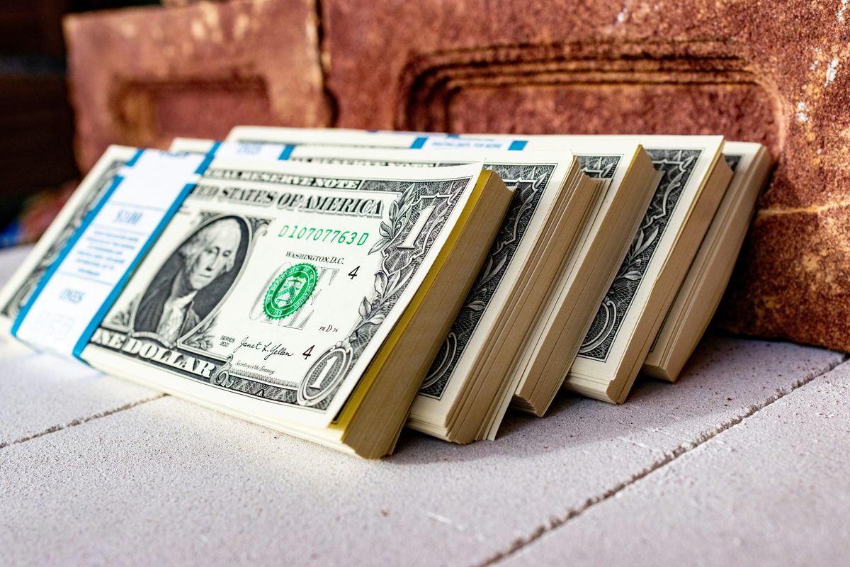 Foreign direct investment in Pakistan surges by 27% in November