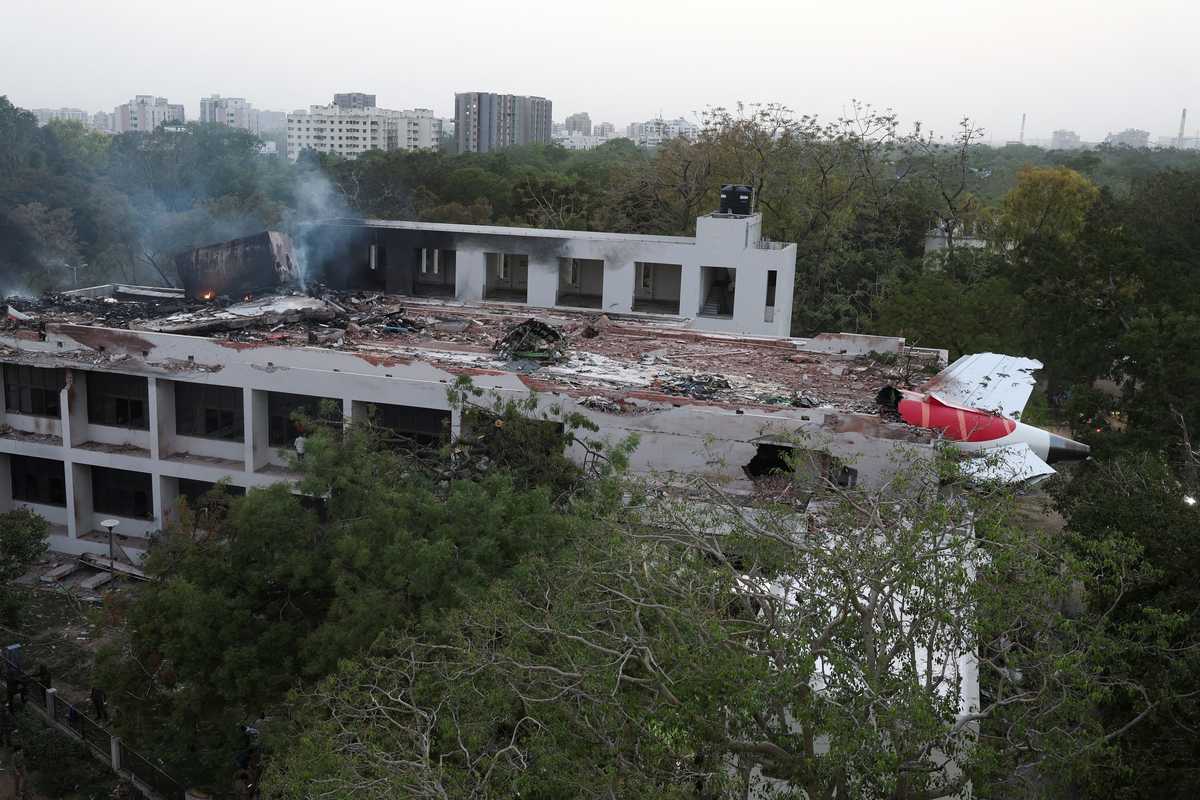 India investigation body says too early for conclusions on what led to Air India crash