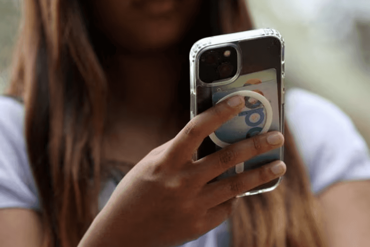 Australia introduces 'Digital Duty of Care' bill to let users opt out of social media algorithms