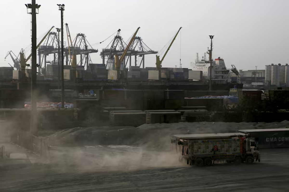 Pakistan to offer US firms concessions on mining investment in tariff talks, says minister