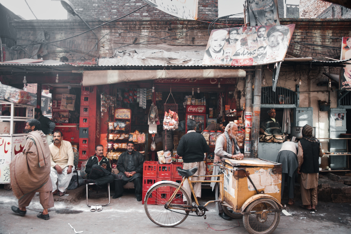 Pakistan consumer confidence slips in FY26's first quarter amid inflation, job concerns