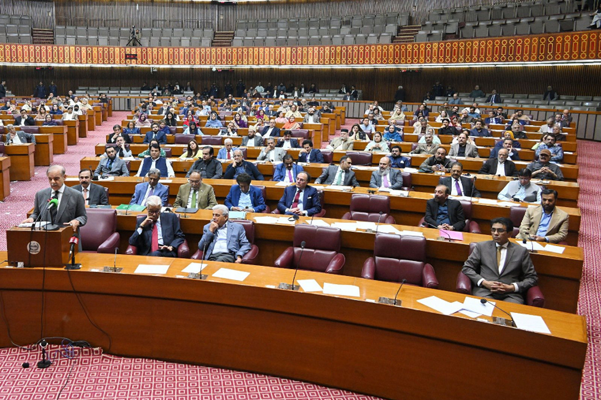 Pakistan approves defense and judicial laws to implement 27th Constitutional Amendment