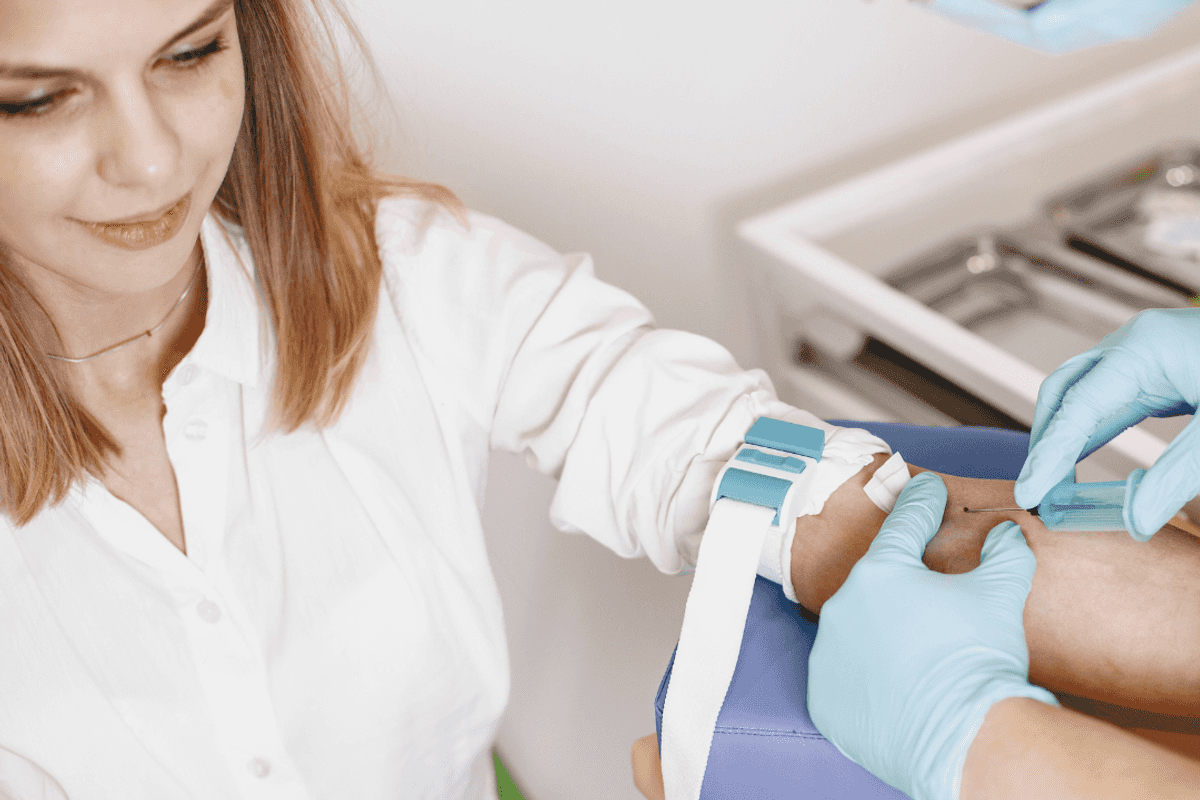 Renewing Your UAE visa? Get Your Medical Test Done at Home