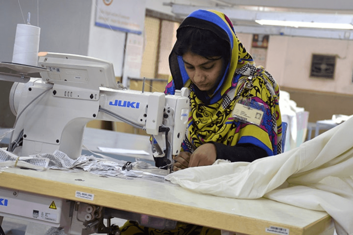Pakistan textile exports rise for 5th month to reach $1.5 billion