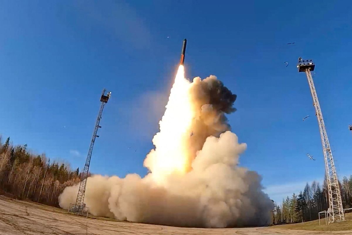 Russia holds nuclear drills, Ukraine seeks Swedish jets as Trump delays summit