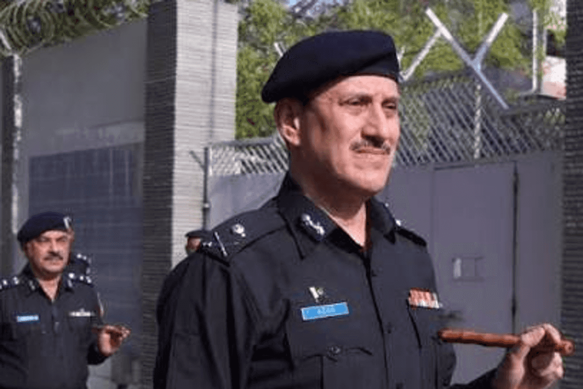 Karachi police vow tougher action on crime as business community raises security concerns