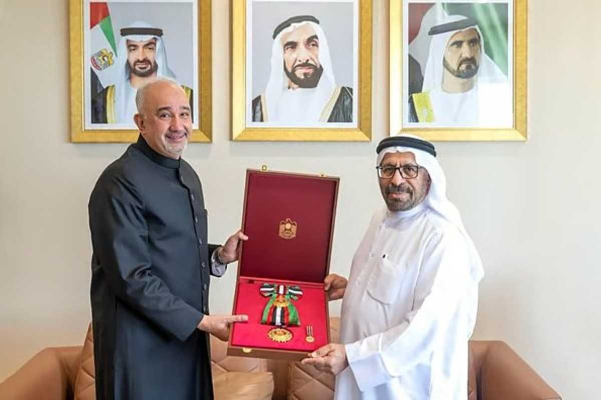 UAE honors Pakistan’s ambassador with top civilian award