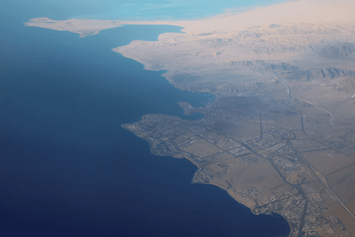 Tanker hit off Saudi Arabia’s Gulf coast, crew evacuated, UKMTO says