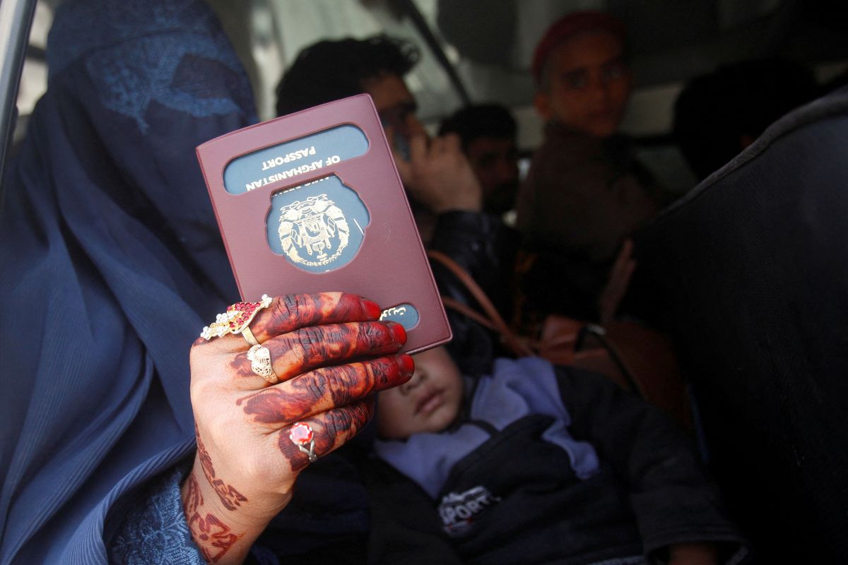 Hundreds of veterans, others urge Trump to continue resettling at-risk Afghans