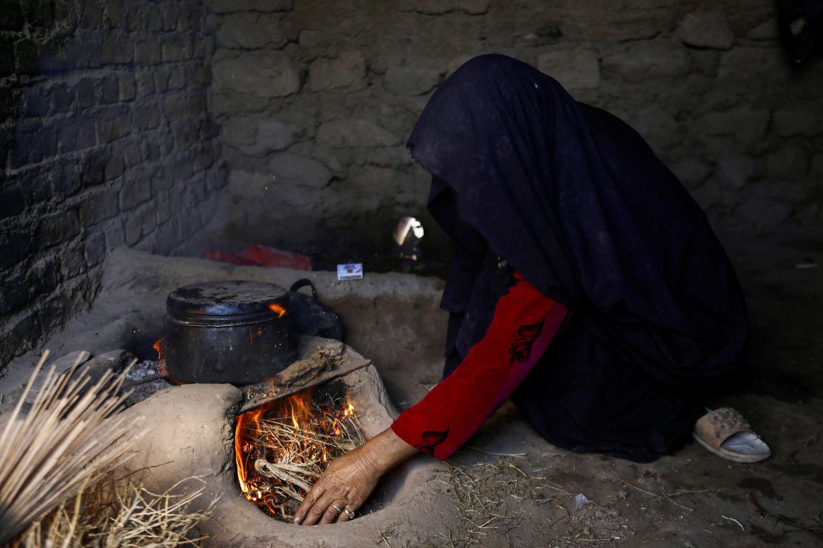 In aid-starved Afghanistan, relief workers fight a forgotten hunger crisis