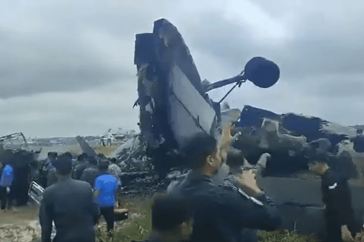 Five Indian Air Force personnel killed in plane crash at Jorhat