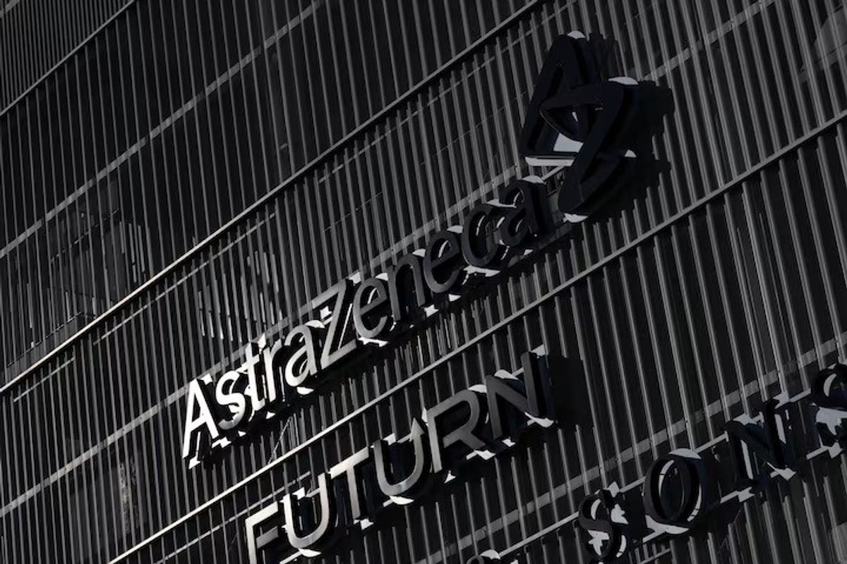 US FDA approves first self-administered nasal flu vaccine